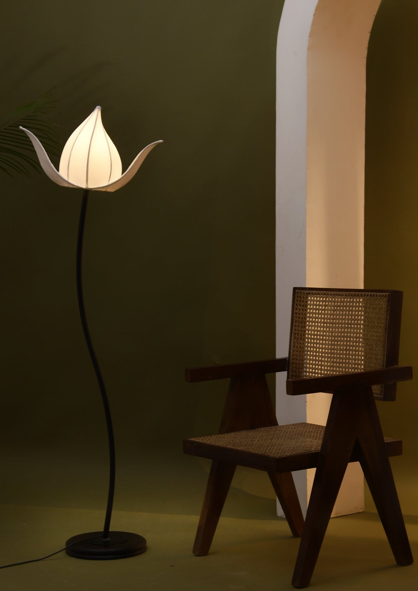 FRENCH LOTUS FLOOR LAMP